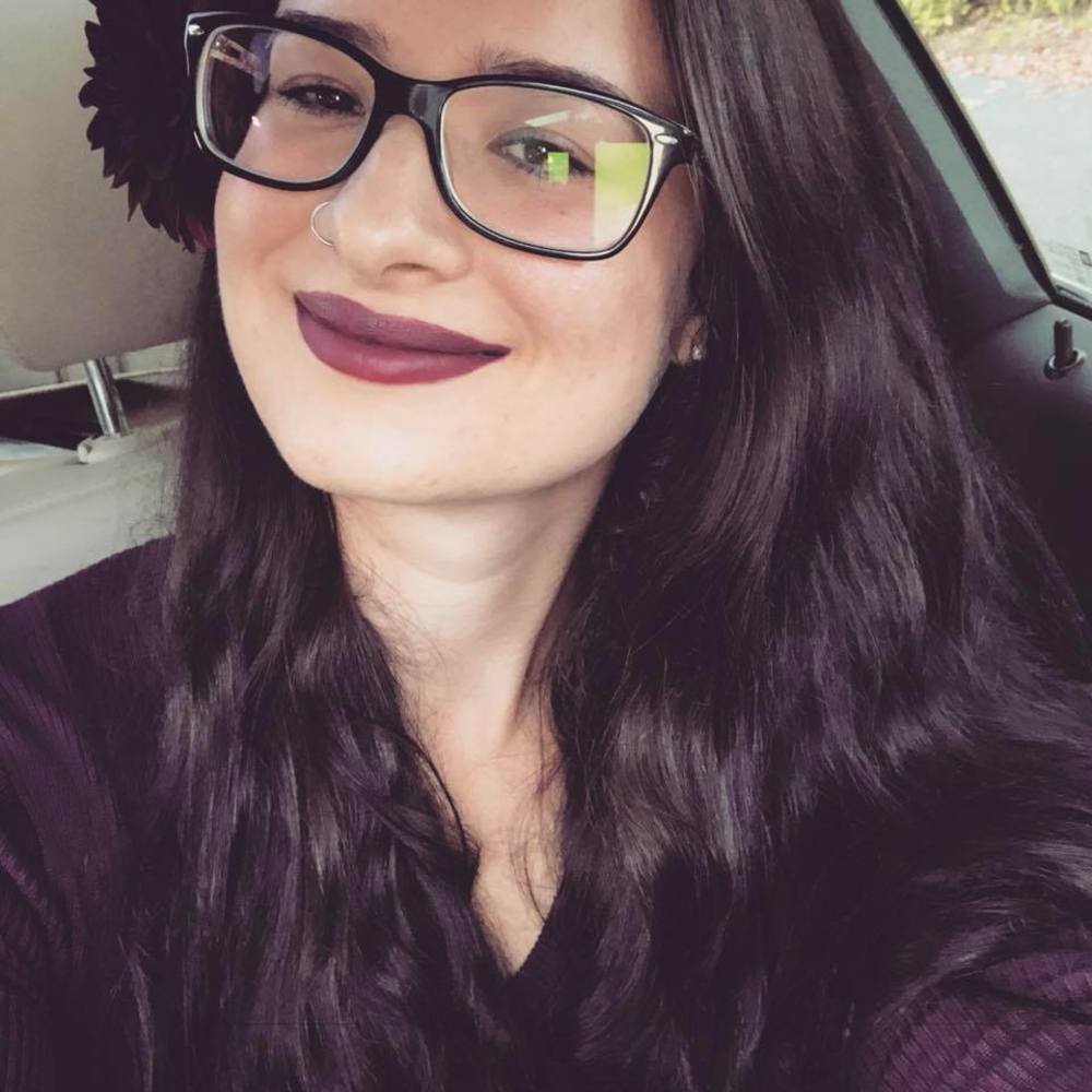 Meet your Posher, Dana